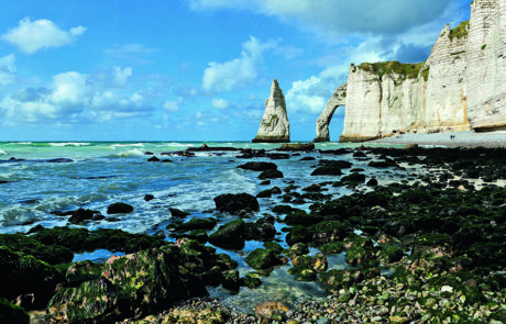 The cliffs of Étretat The cliffs of Étretat