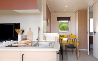 Stacaravan 2 slaapkamers – Le Cozy Stacaravan 2 slaapkamers - Le Cozy